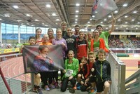 Gugl Indoor 2016 mit
4 Nachwuchsstaffeln aus Salzburg
